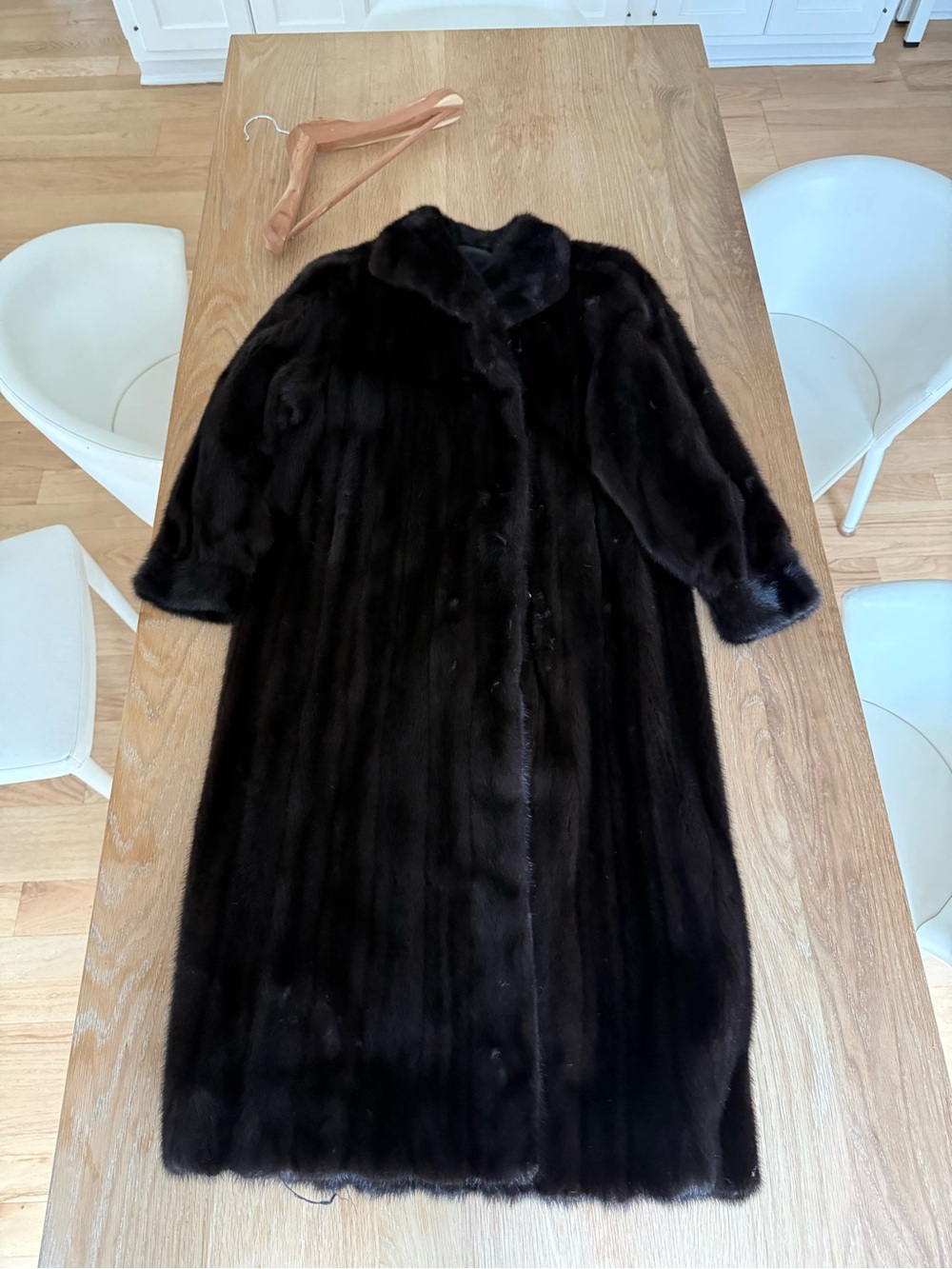 Classic Long Black Fur Coat - Elegant Women's Outerwear - Picture 5 of 5